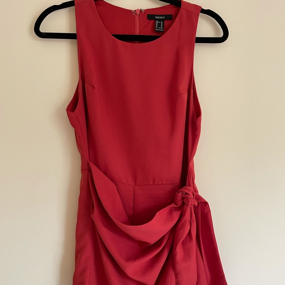 BEAUTIFUL ROMPER WITH TIE